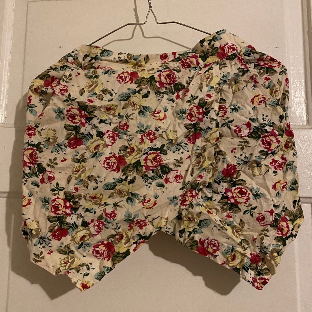 Unbranded Floral Mini Skirt, Uneven hem, 14'', 28'' waist